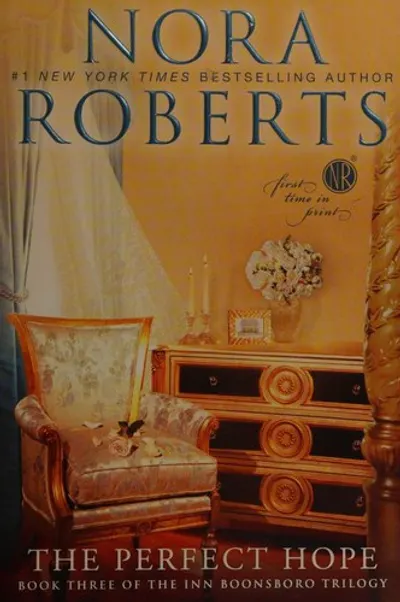 The Perfect Hope by Nora Roberts, book cover